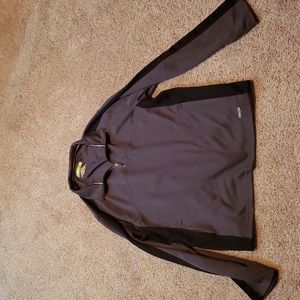 Tekgear size large 3/4 zip with zippers on pockets